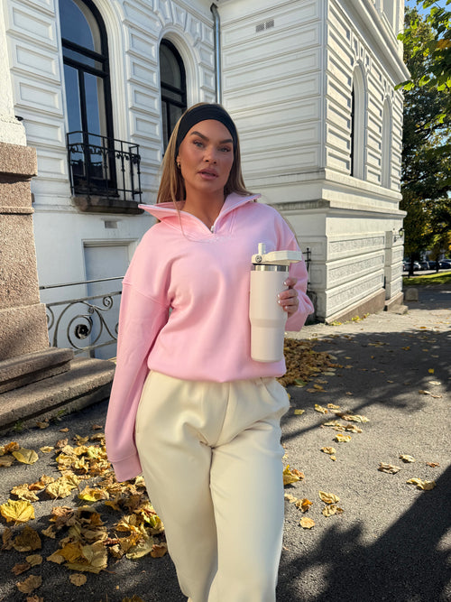 BABY PINK SWEATSHIRT